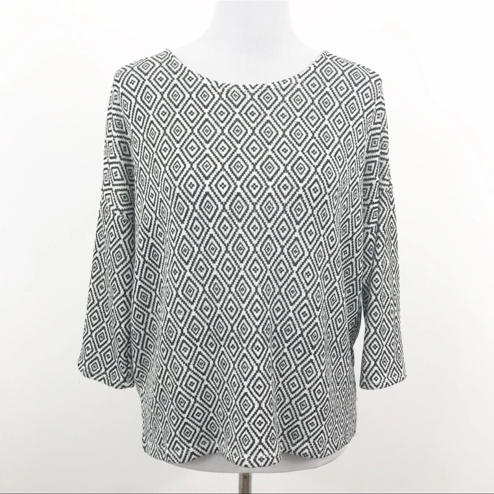 Elegant Black and White Geometric Women's Blouse